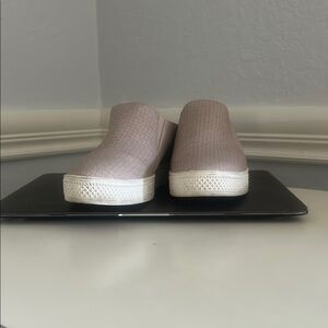 Susina Pink and White Sneakers Modern Minimalist Style